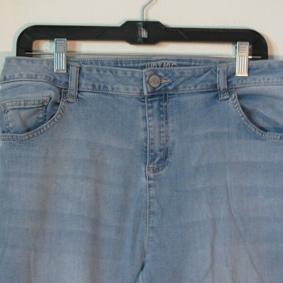 Justice Jeans Plus Size 24 Fringed Distressed Light Wash Ankle Crop Skinny - Picture 2 of 8
